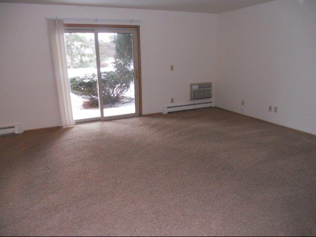 Carriage Way Apartments Image 11