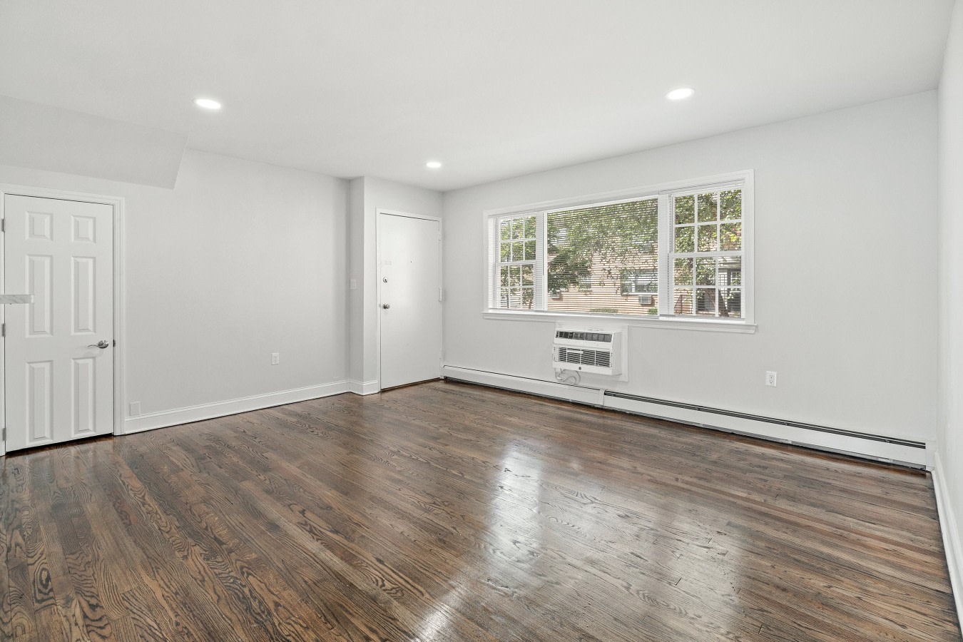 Riverview Manor Apartments Image 7