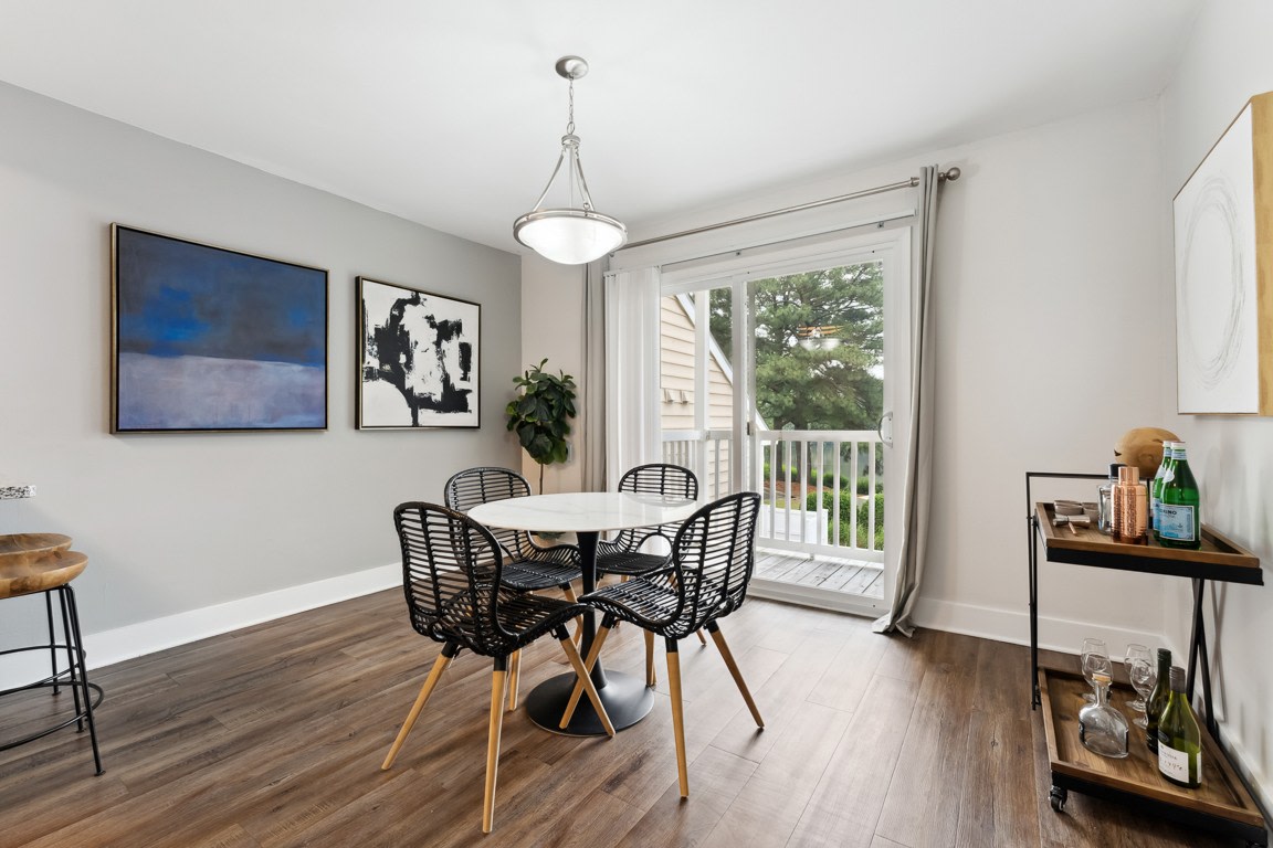 Linkhorn Bay Apartments Image 19