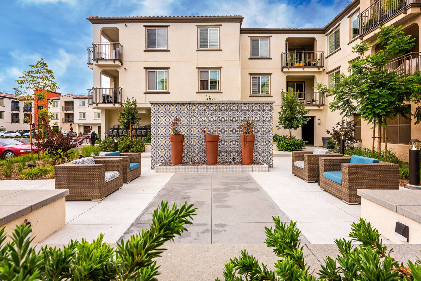 Los Alamitos Luxury Apartments Image 16