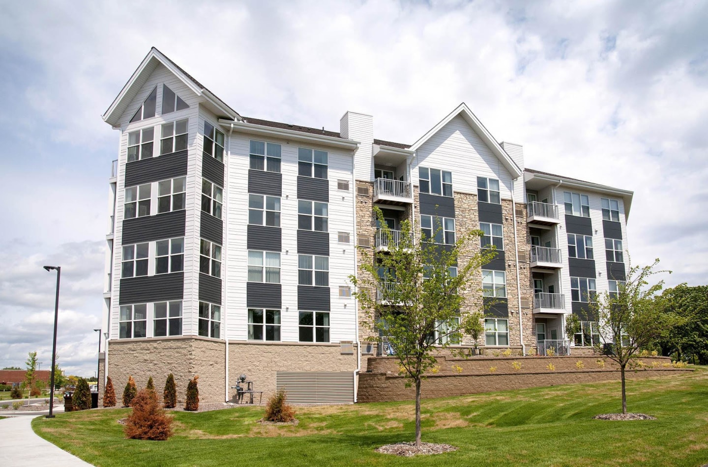 River North Apartments - Senior and Affordable Housing Image 3