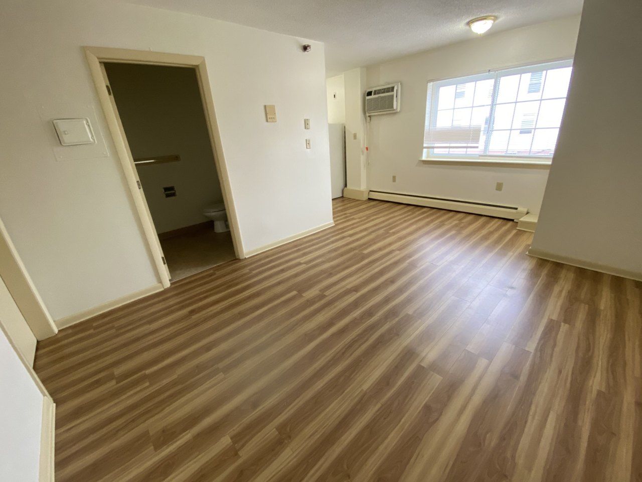261 Pine Street Image 6