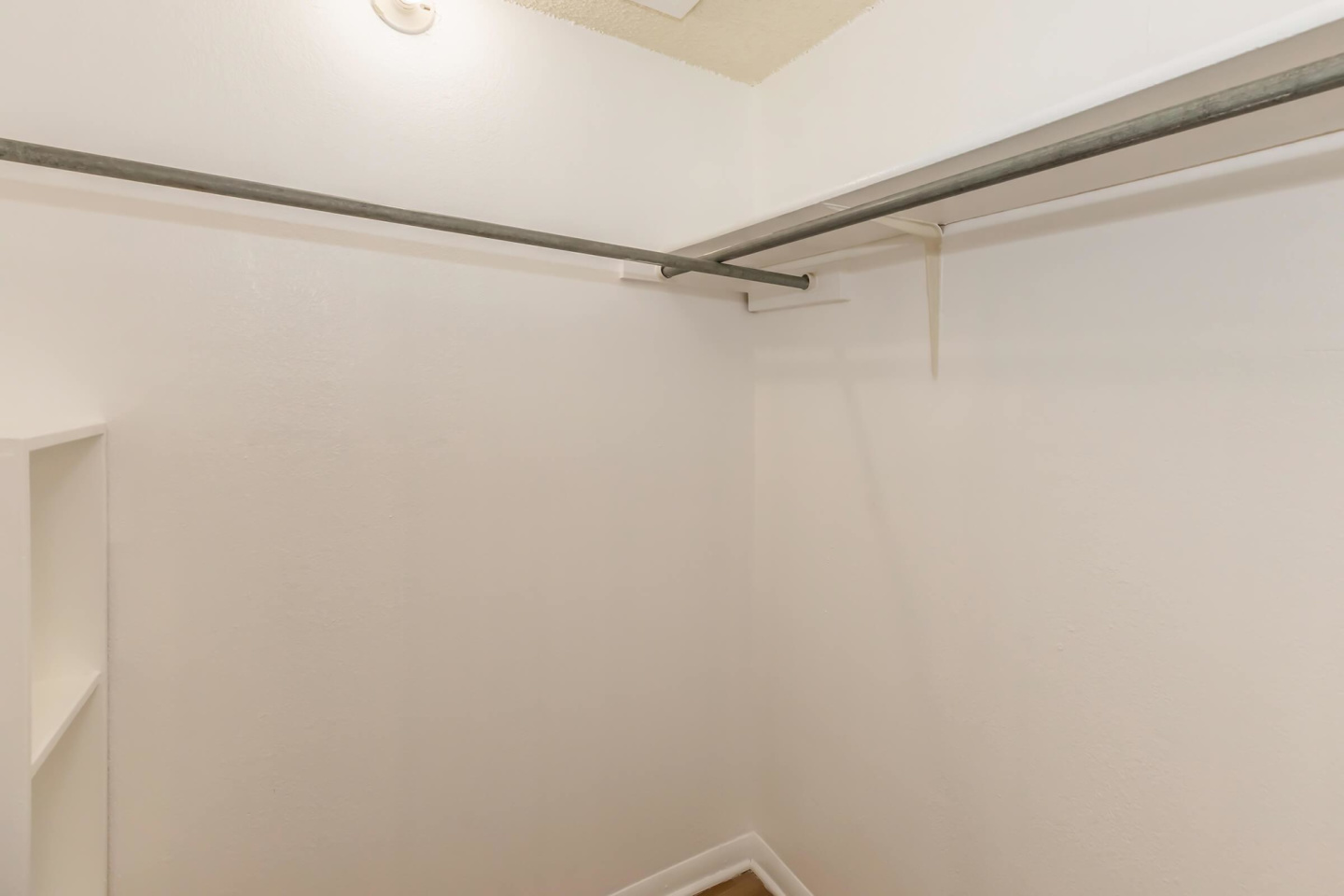 Parkside Apartments Image 4