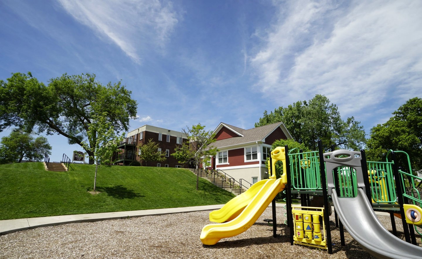 Rolling Hills Image 8
