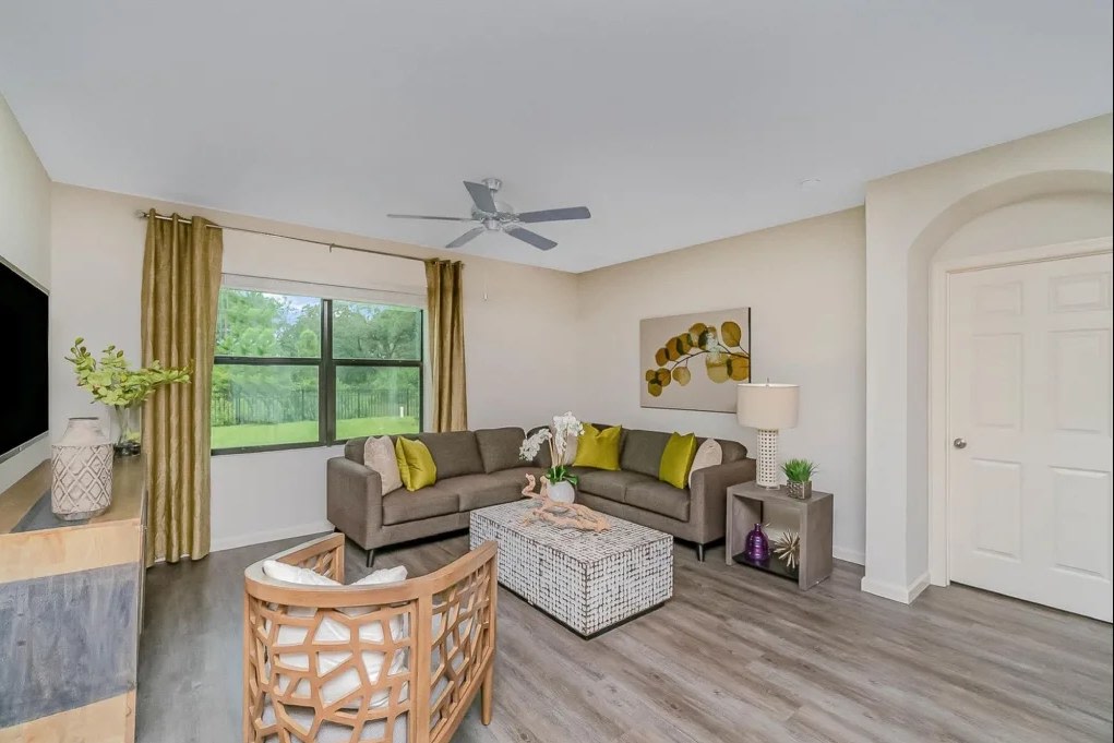 Cypress Bay Image 20