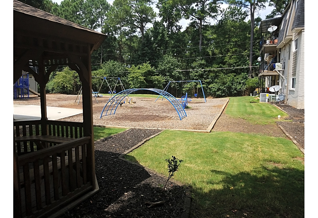 Bluestone Village Apartments Image 3