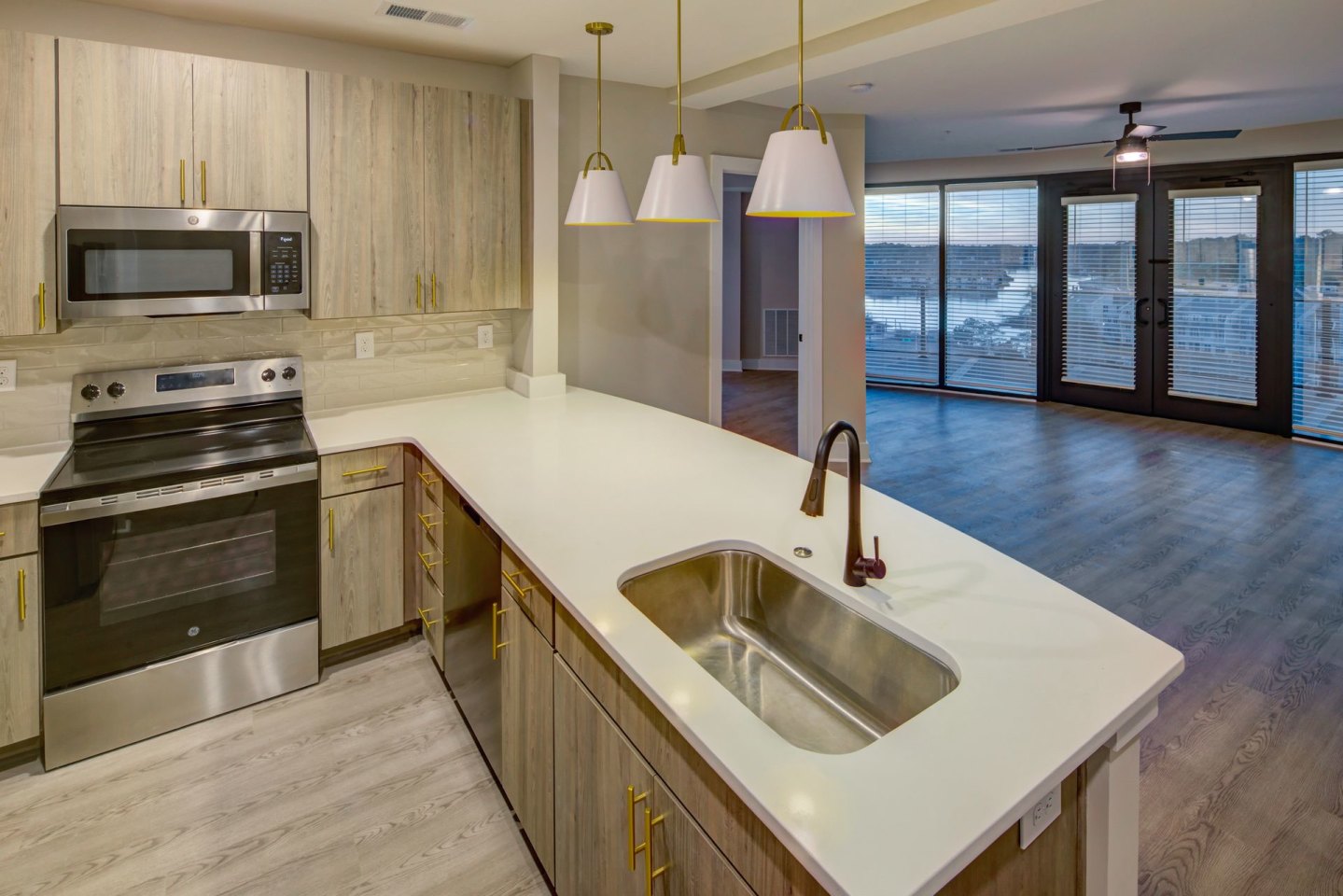 The Pinnacle on 31st Street Image 22