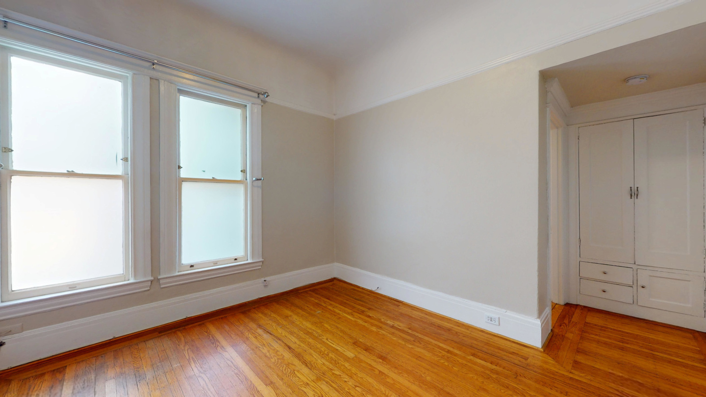 400 DUBOCE Image 3