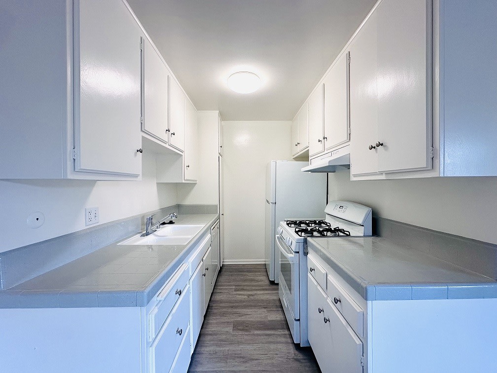 10535 Rose Avenue Image 20