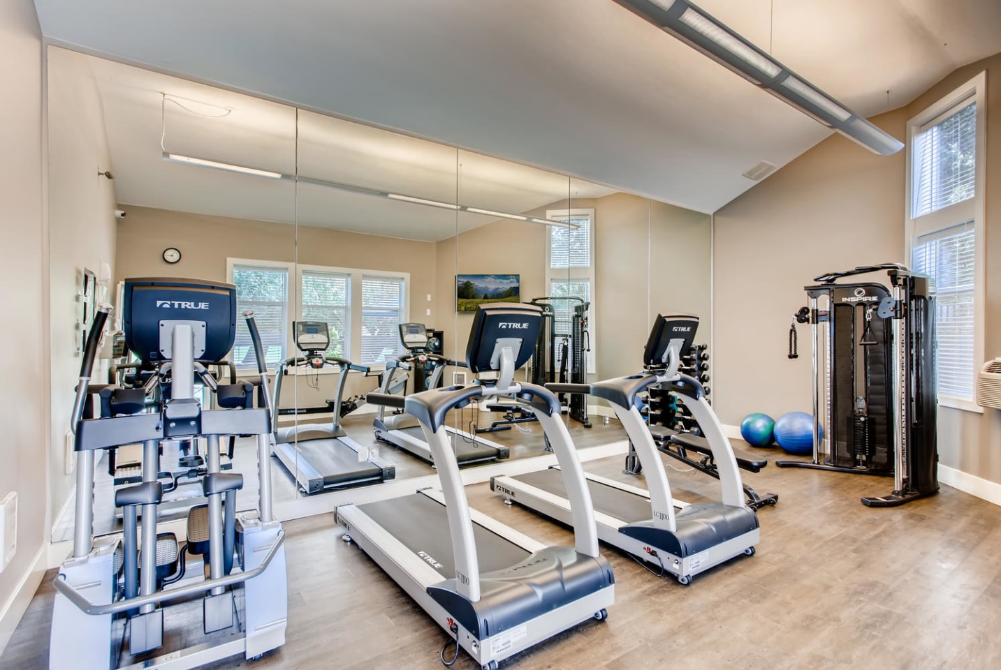 Westlake Meadows Image 25