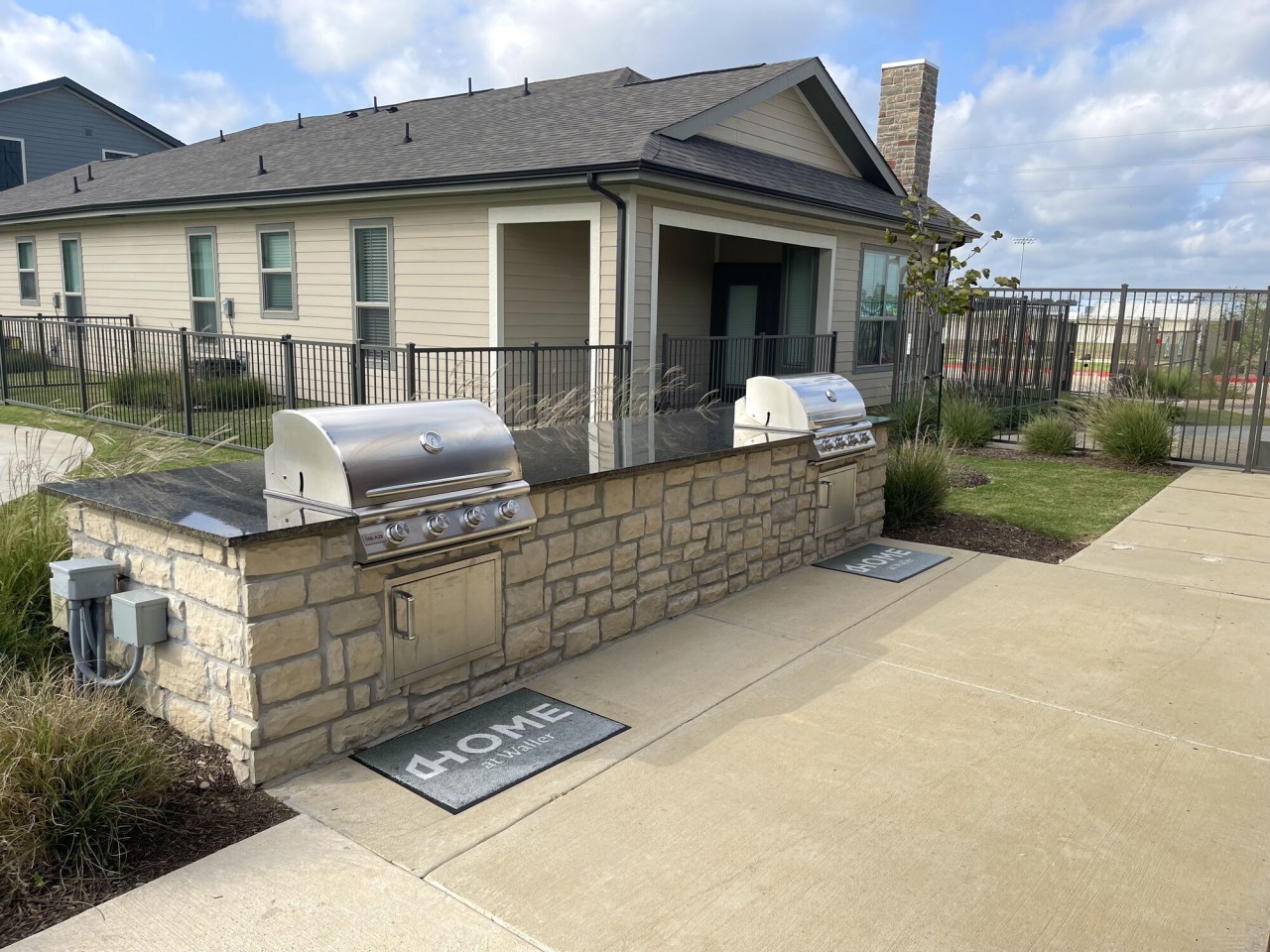 Home at Waller Image 67