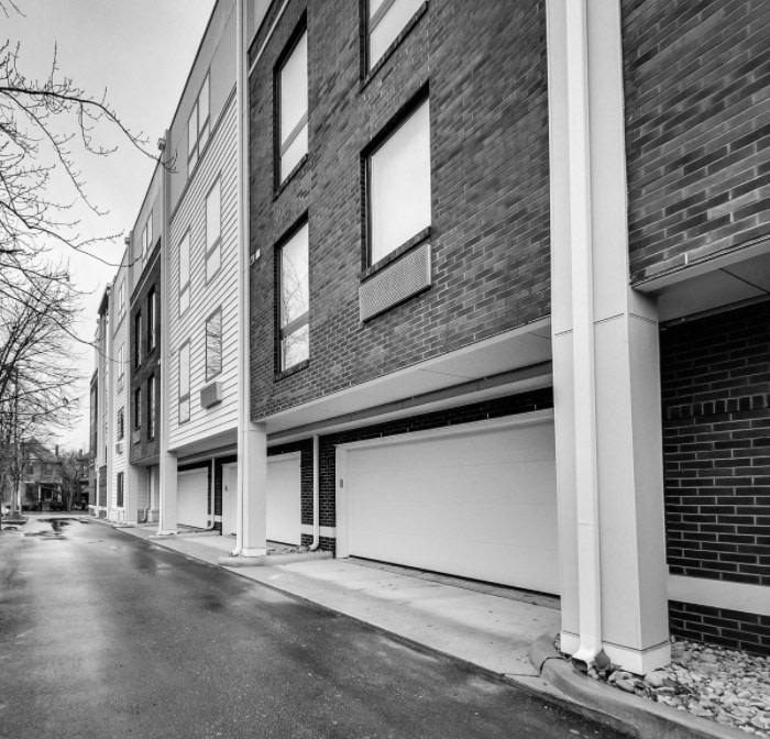 40 West Image 6