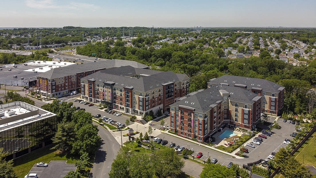 The Grande at Metropark Image 68