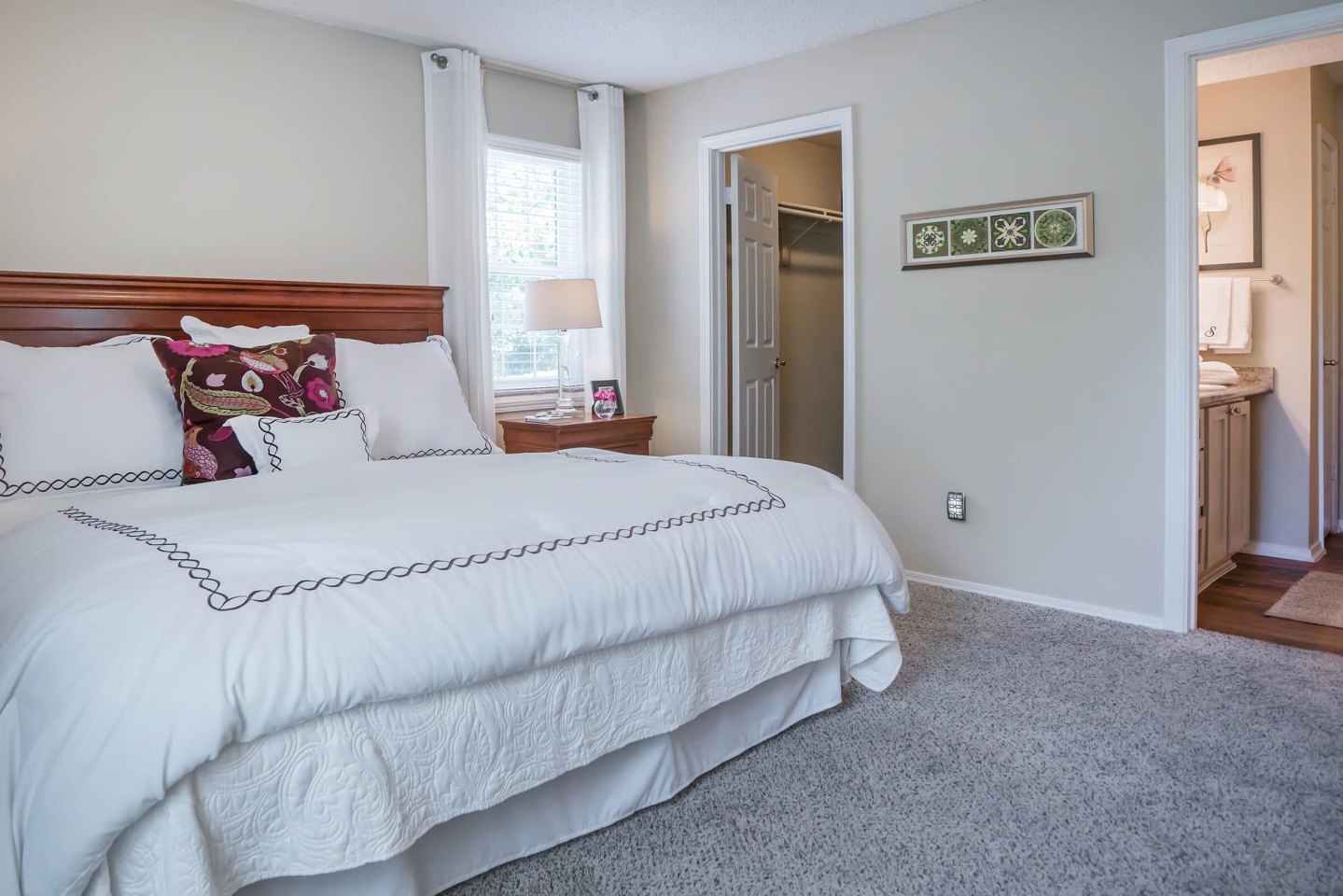 South Wind Apartment Homes Image 11