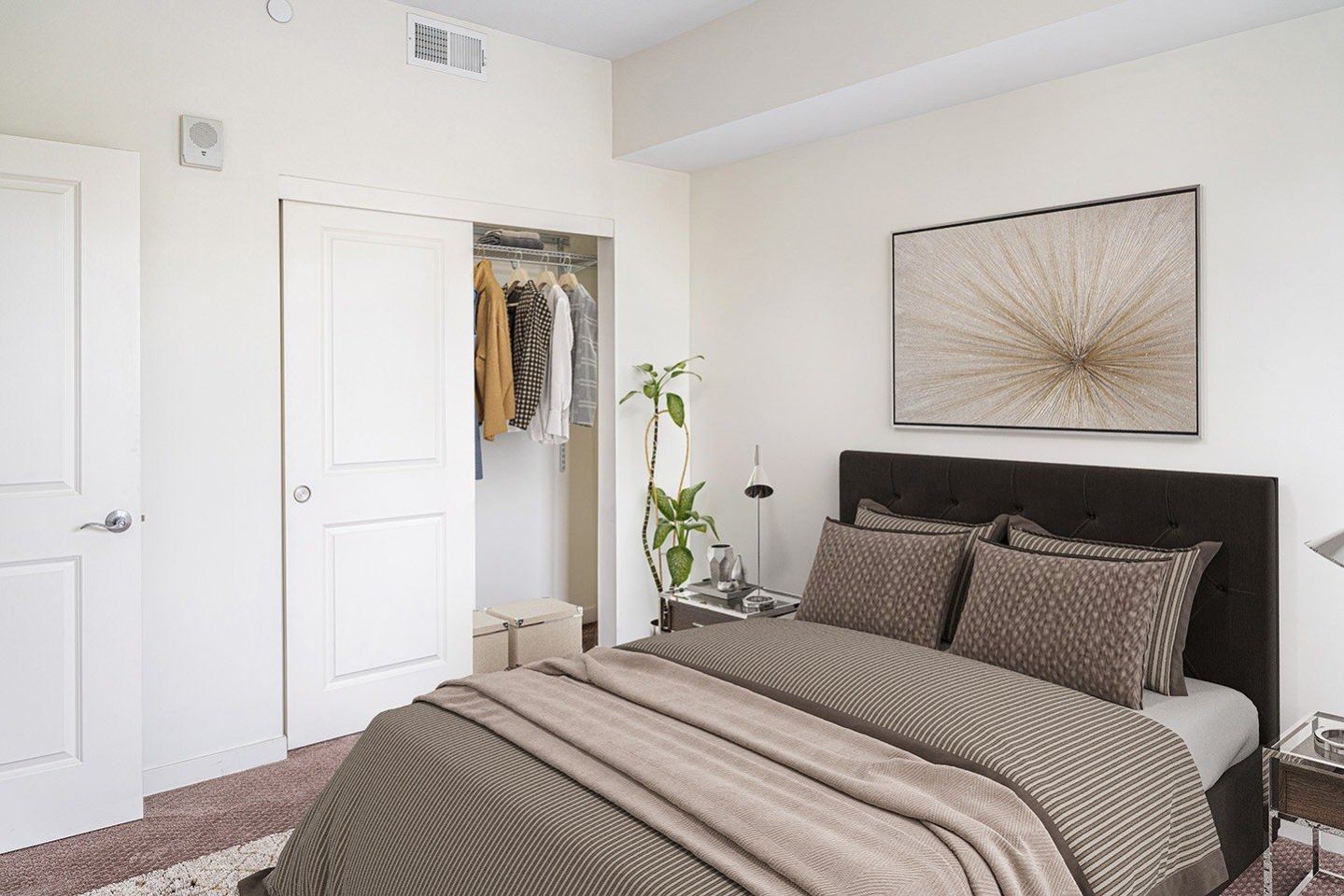 Legacy Pointe at Poindexter Apartments Image 15