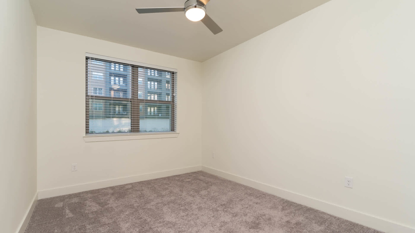 Olivian at the Realm Apartments Image 69