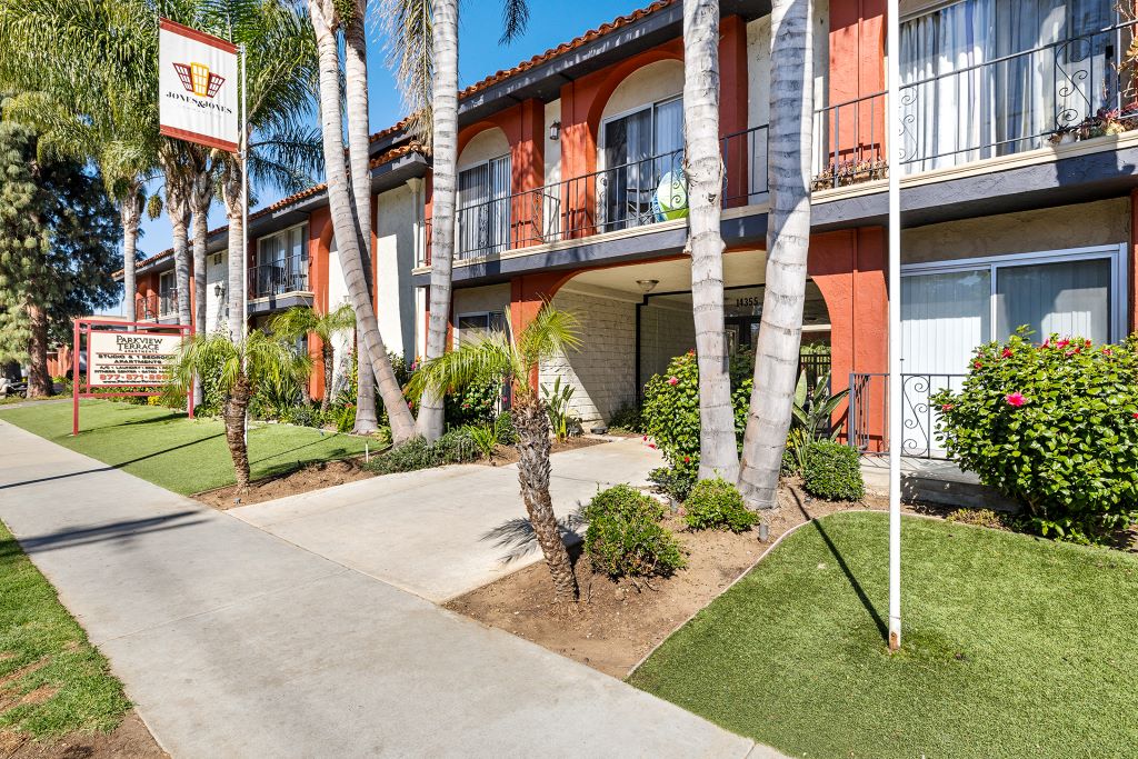 Parkview Terrace Image 6