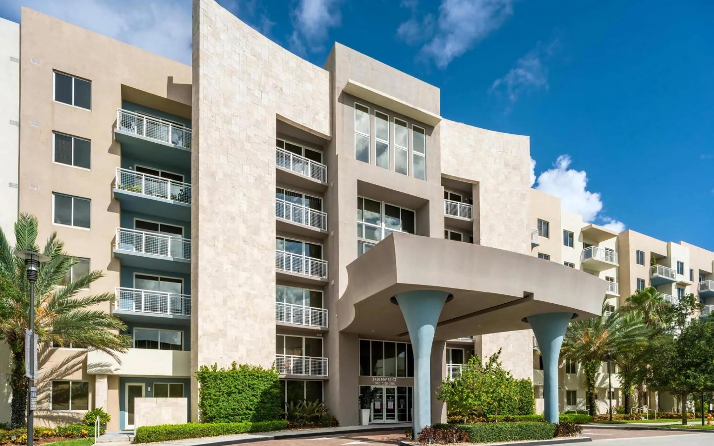 The Manor at CityPlace Image 20