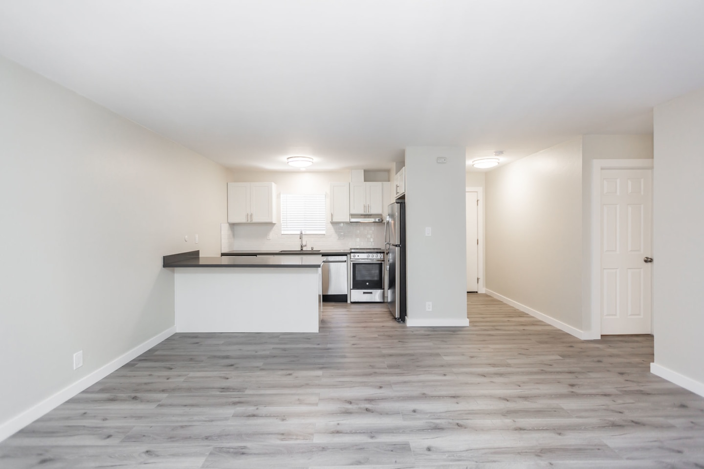 472 Jean Street Image 2