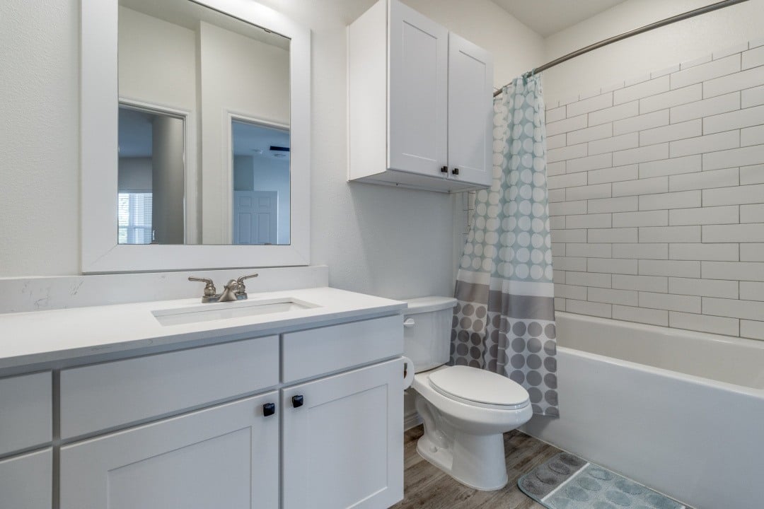 Residence at Gateway Village Image 34