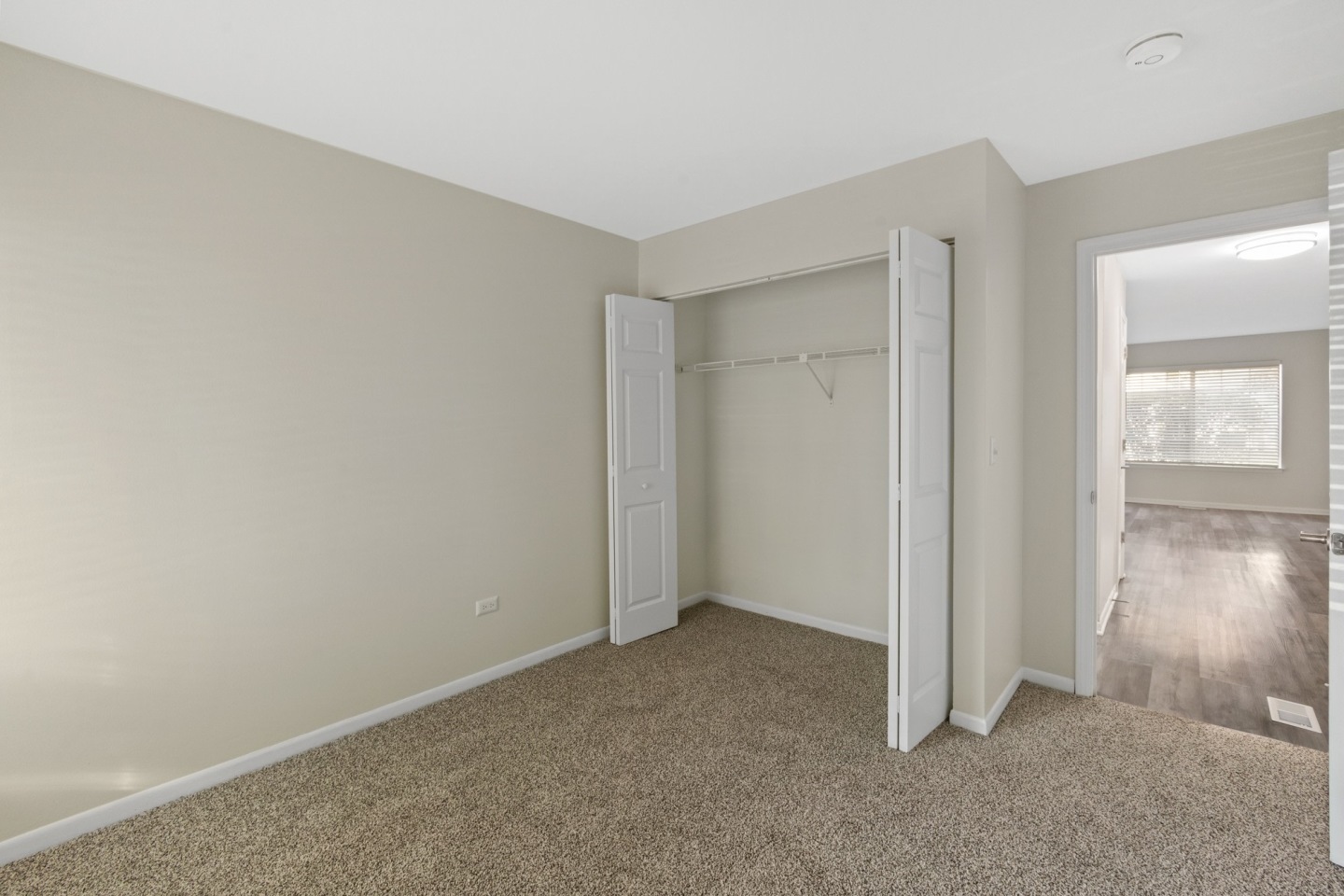 ExecuStay Avalon at Poplar Creek Image 9
