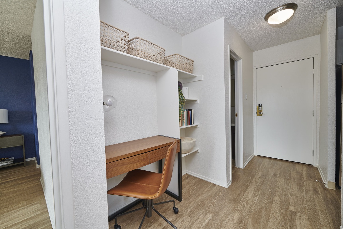 Lakeview Towers at Belmar Image 31