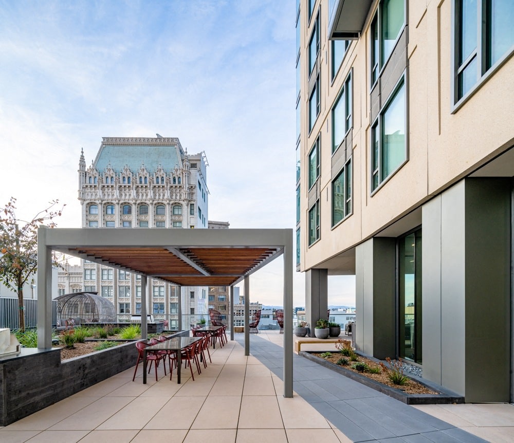 17th & Broadway Image 61