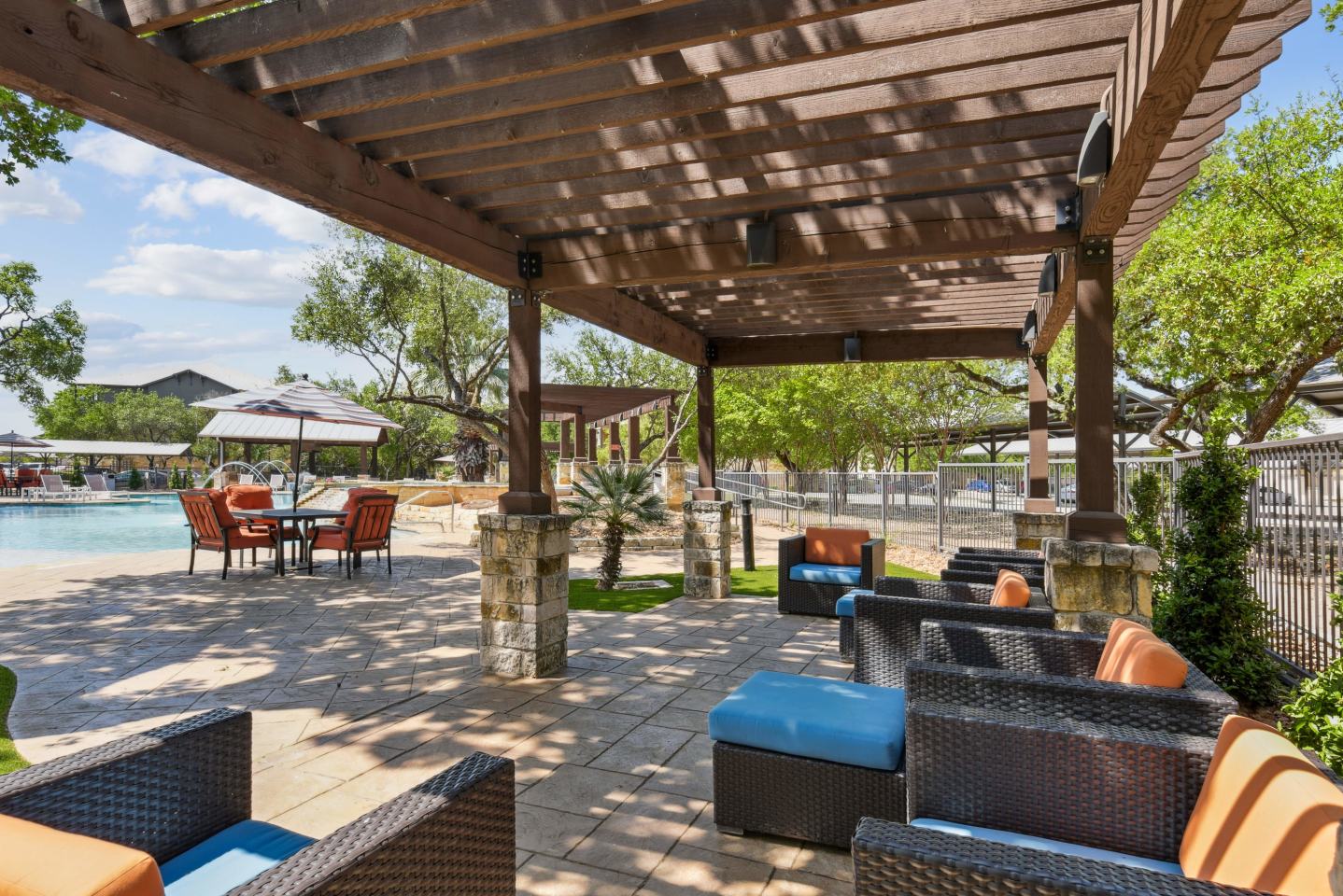 Platinum Shavano Oaks Image 5