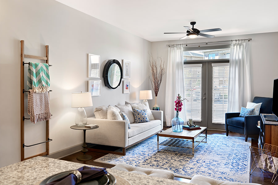 Cadence Cool Springs Apartments Image 2