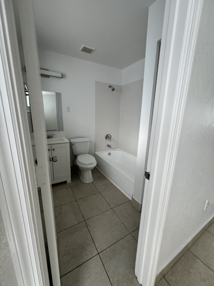 2030 Apartments Image 16