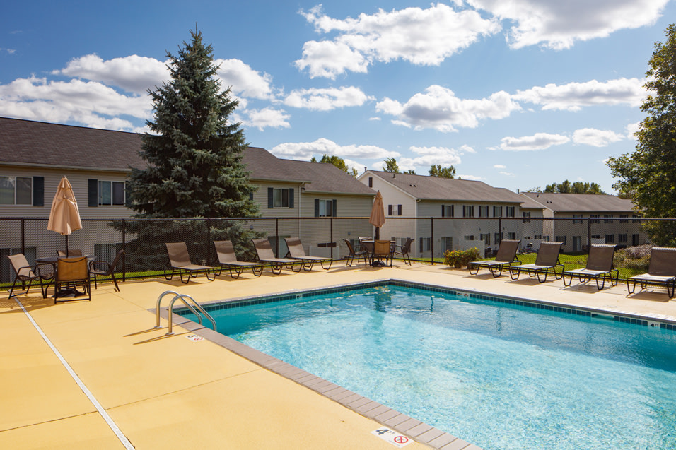 Carver Lake Townhomes Image 10