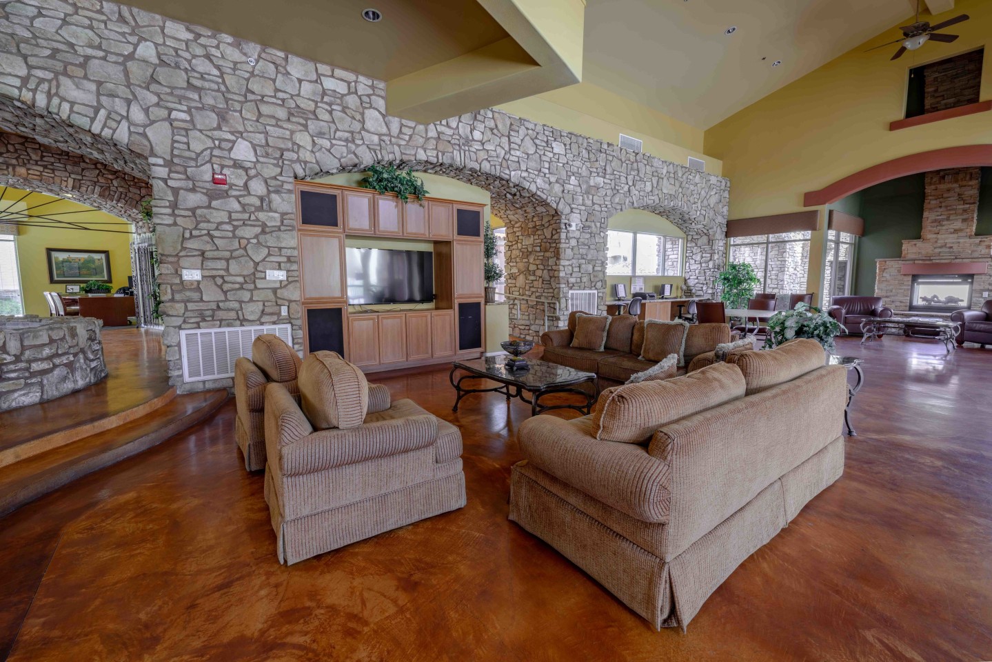 Coronado Bay Club Condo-Apartment Homes Image 53
