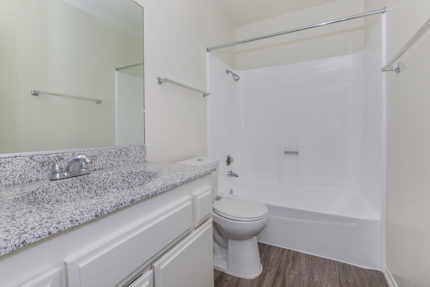 Tamarack Woods Apartment Homes Image 29