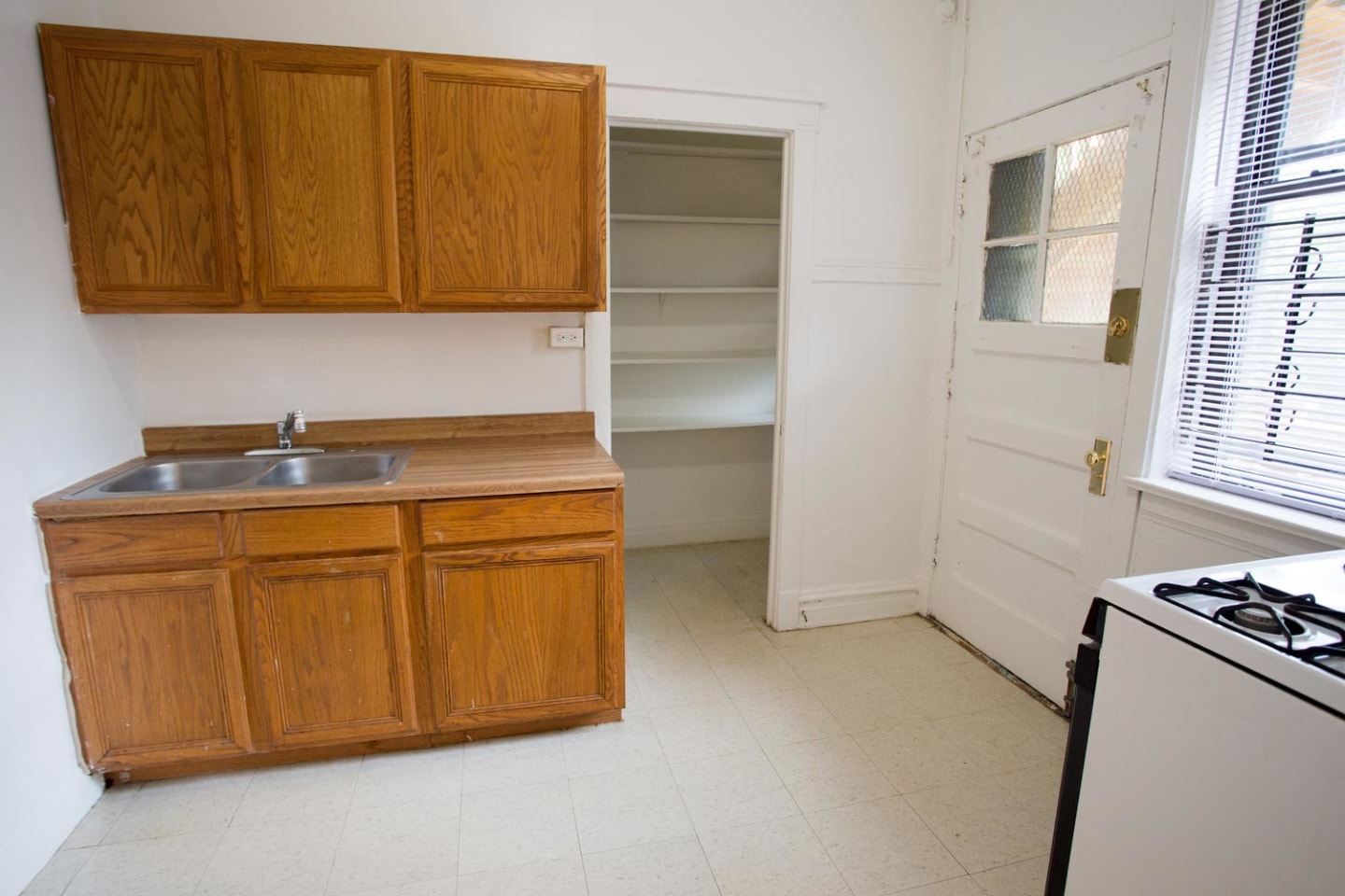 5411-5421 S. Ellis Avenue Image 21