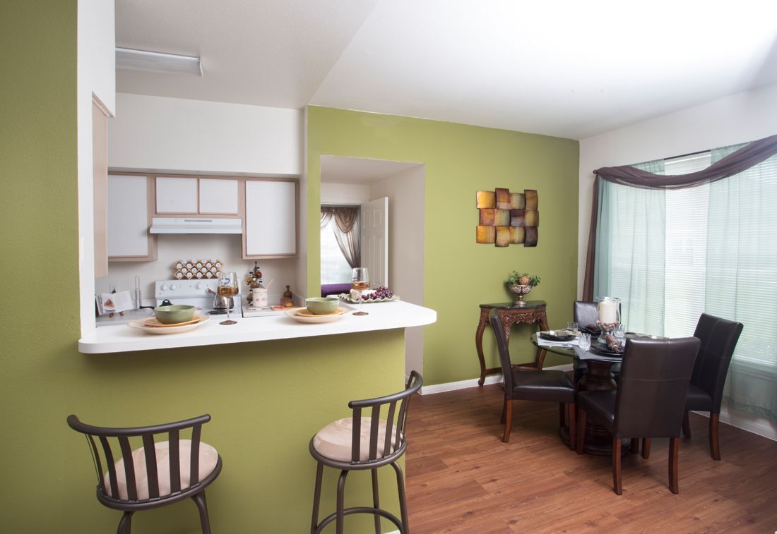 Reata Apartments Image 2
