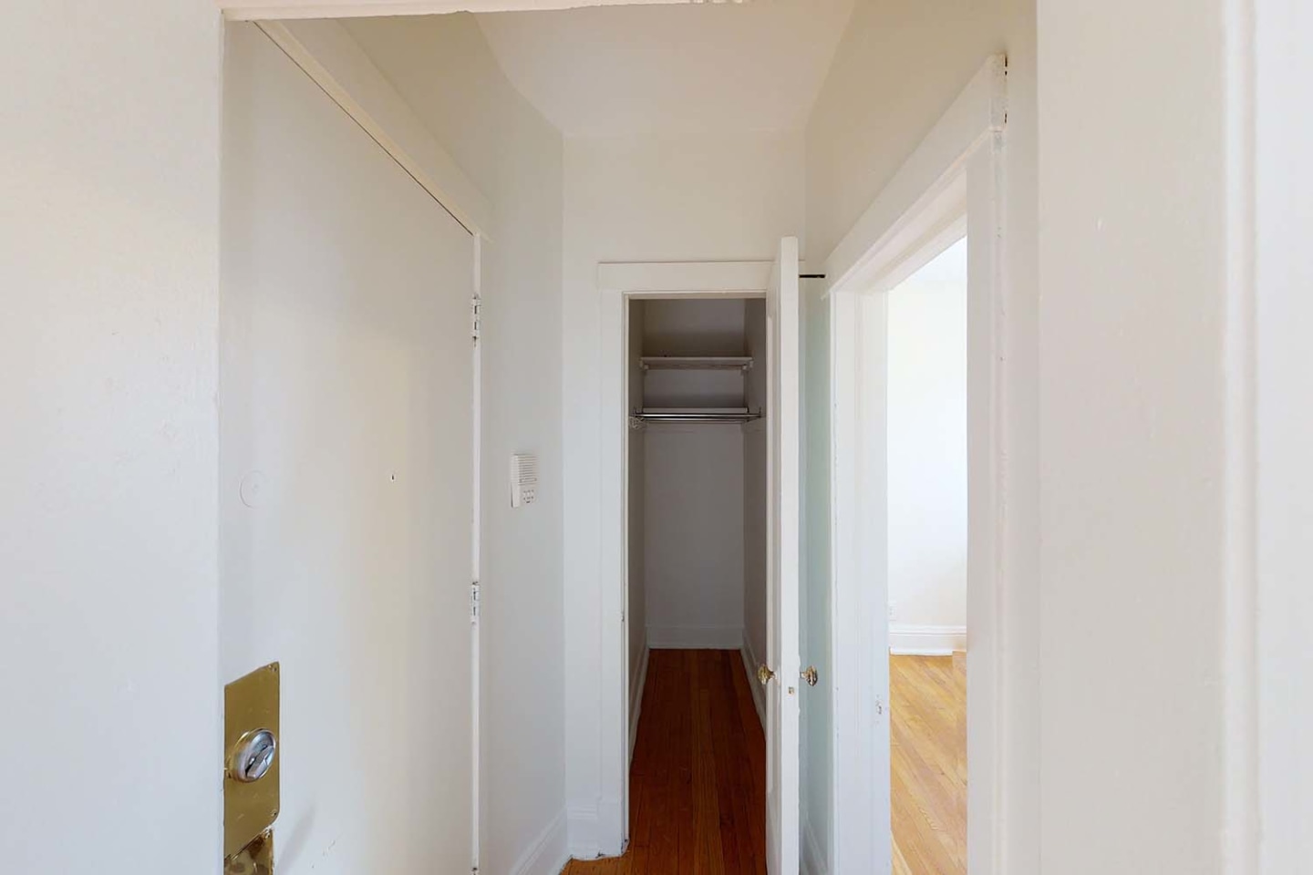 5457-5459 S. Blackstone Avenue Image 31