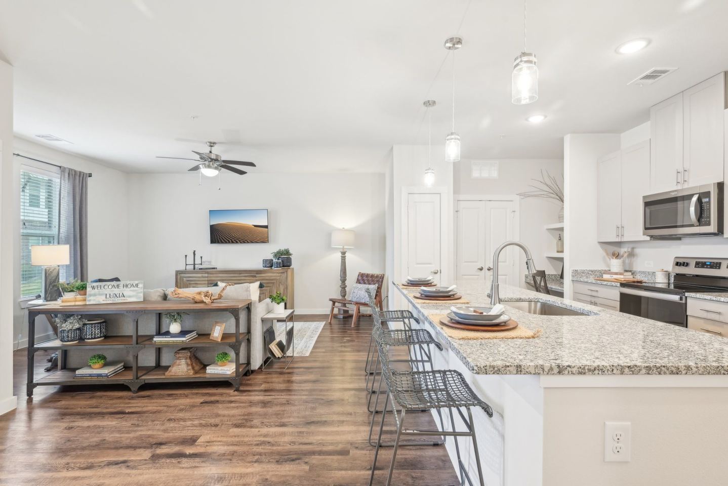 Luxia Rockwall Downes Image 61