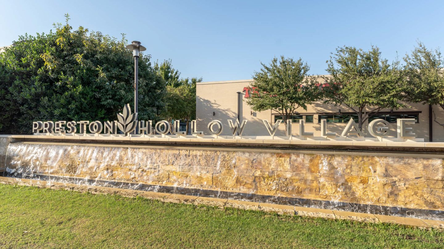 Crest at Park Central Apartments Image 60