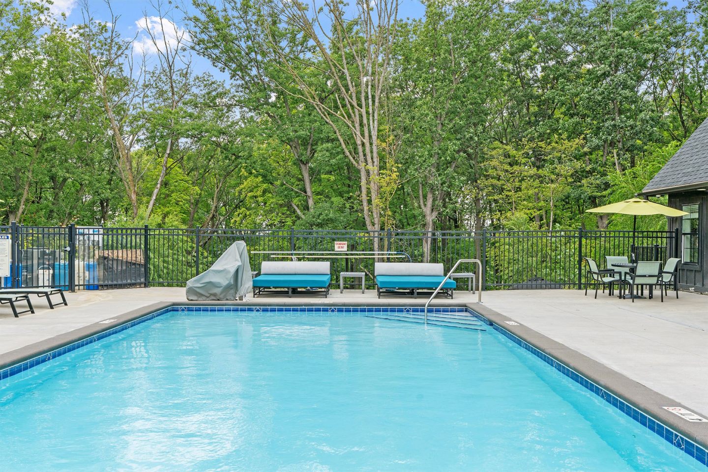 Beacon Ridge Image 35