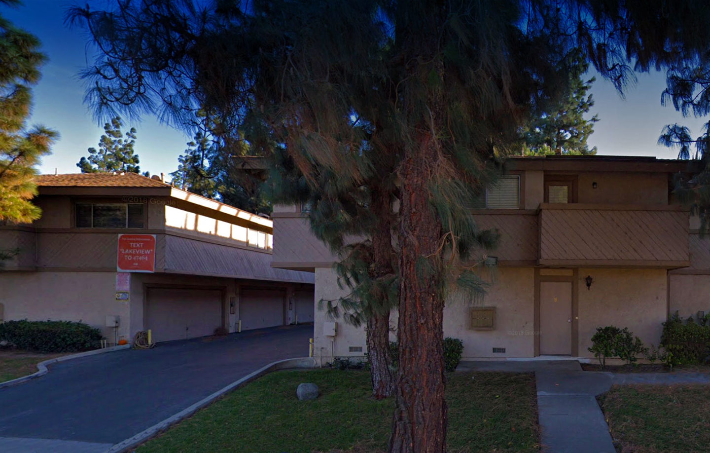 Lakeview Manor Image 1