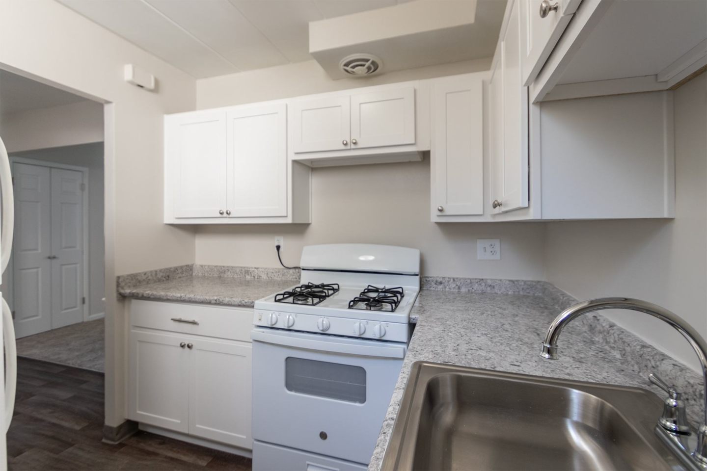Colonial Ridge Image 4