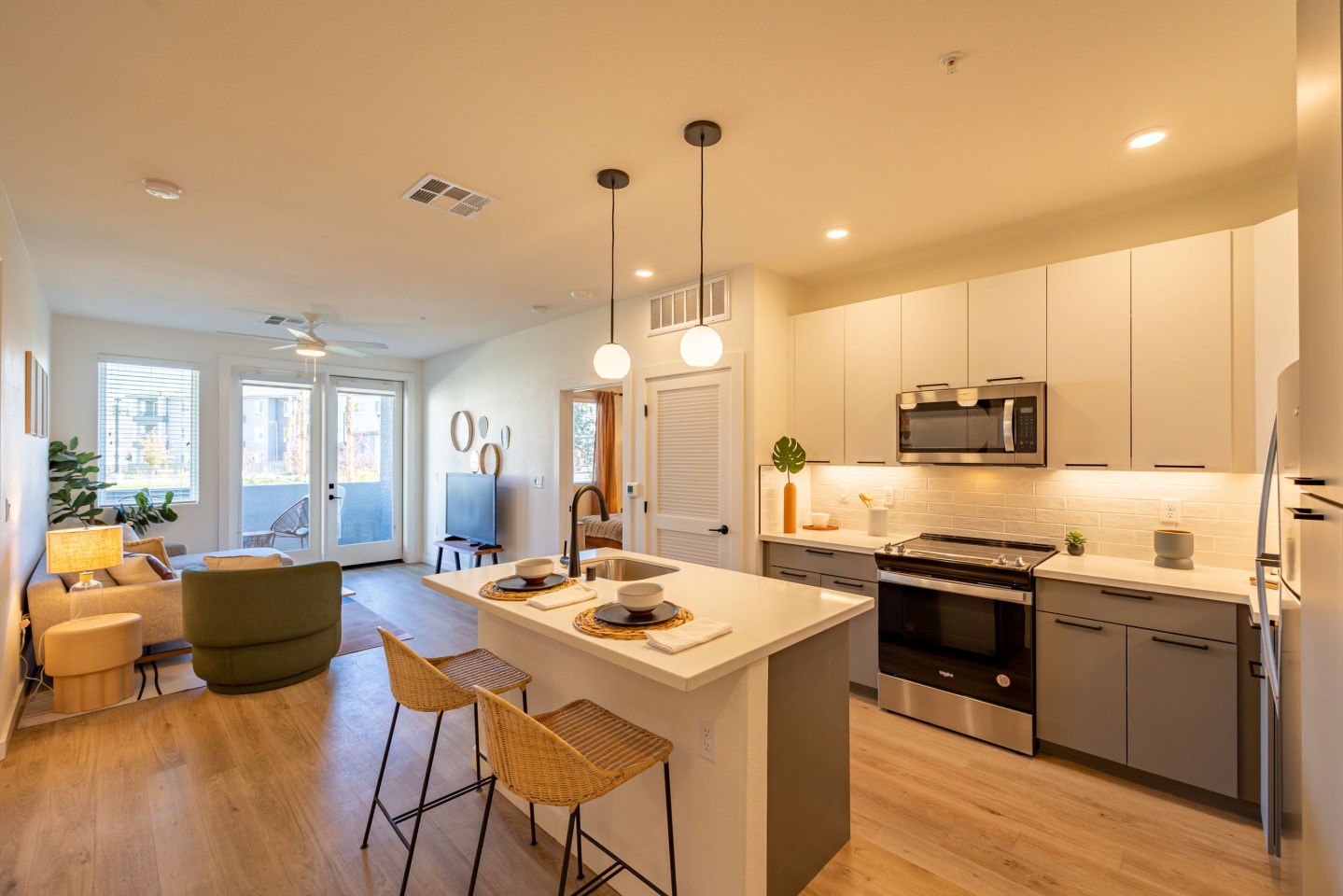 Alma Apartments Image 9
