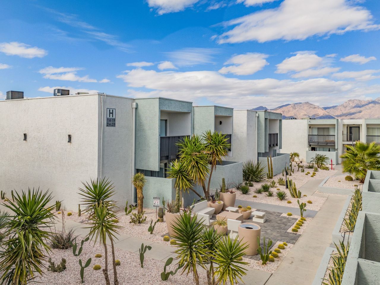 Echo Luxury Apartments Image 132