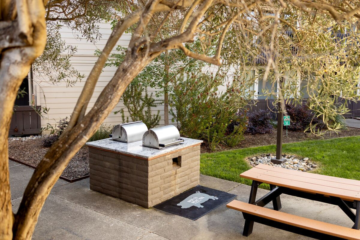 Crystal Springs Terrace Image 14