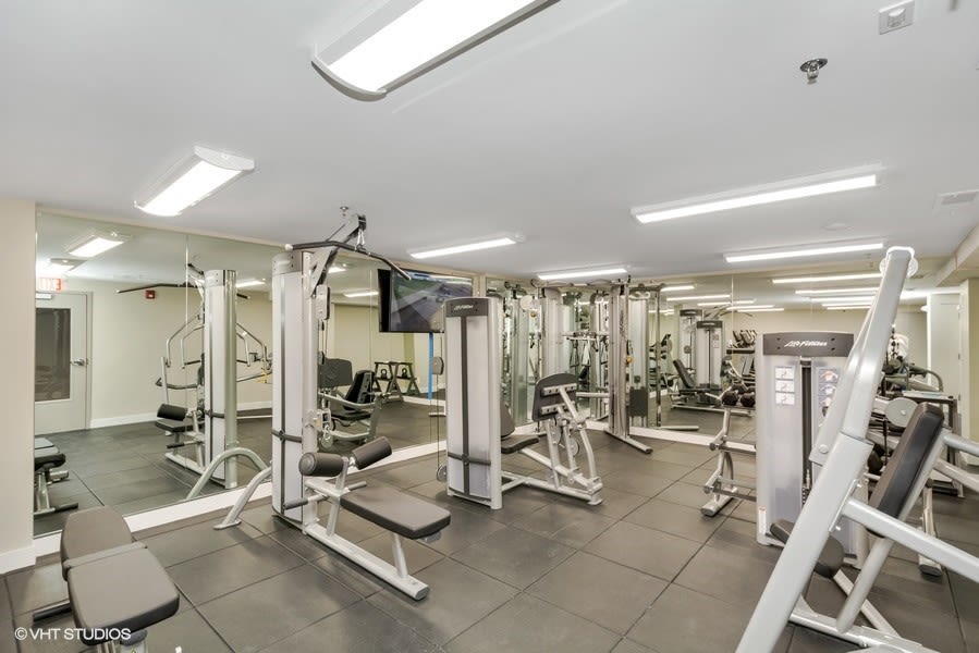 Carver Slowe Apartments Image 18