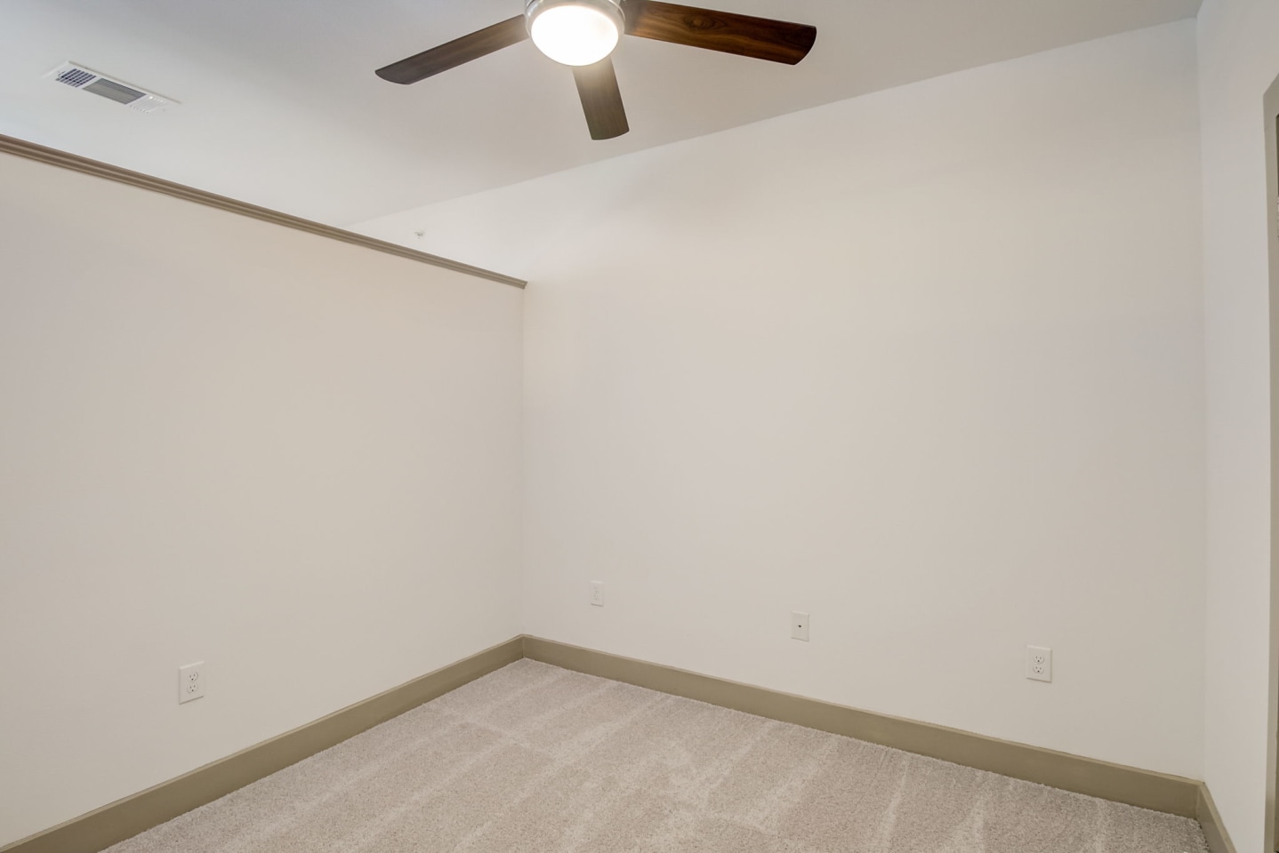 Loft + Row Image 21