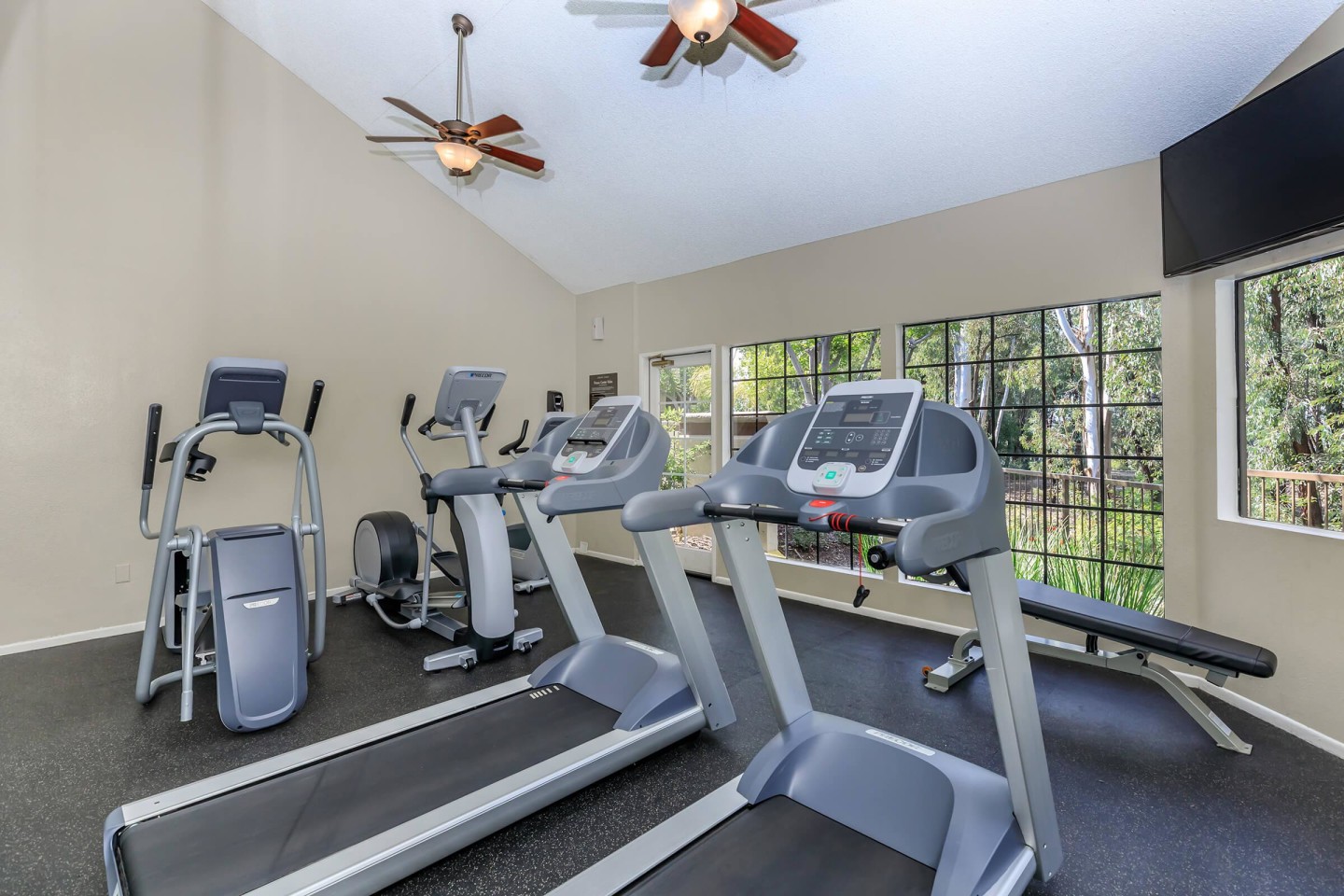 Spring Lakes Apartment Homes Image 15