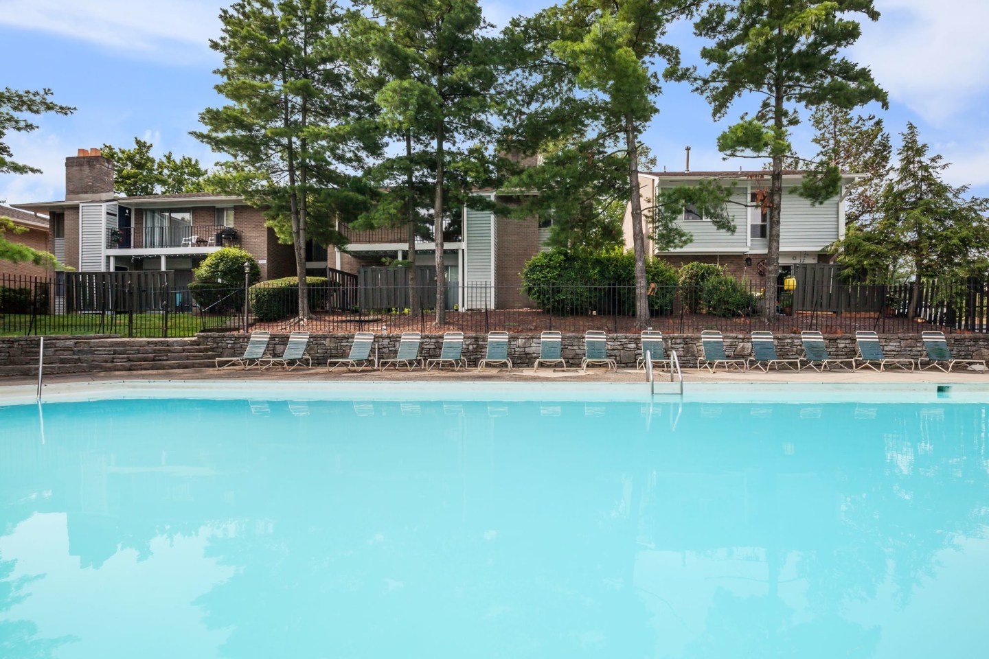 The Villager Apartments Image 13