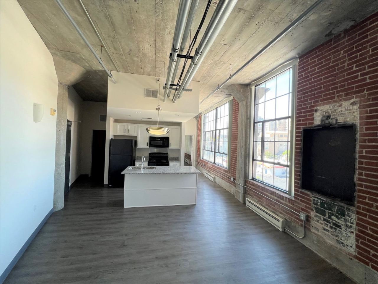PW Shoe Lofts Apartments Image 2