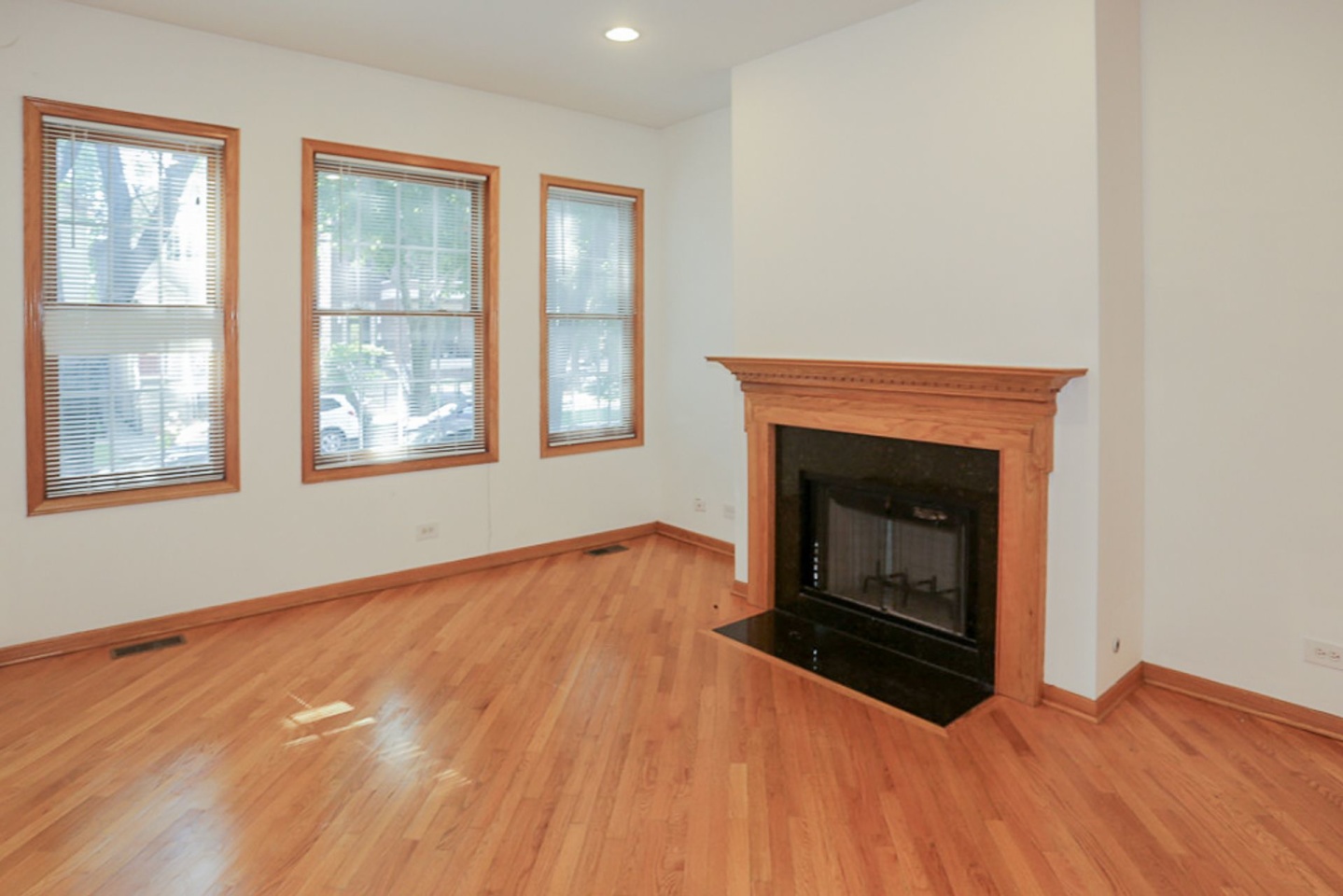 2653 N Wayne Image 4